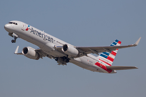 American Airlines Boeing 757-200 N201UU at Los Angeles International Airport (KLAX/LAX)