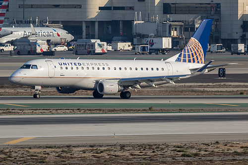 SkyWest Airlines Embraer ERJ-175 N206SY at Los Angeles International Airport (KLAX/LAX) SkyWest Airlines Embraer ERJ-175 N206SY at Los Angeles International Airport (KLAX/LAX)