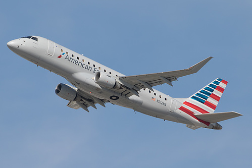 Compass Airlines Embraer ERJ-175 N212NN at Los Angeles International Airport (KLAX/LAX)