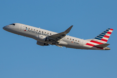 Compass Airlines Embraer ERJ-175 N213NN at Los Angeles International Airport (KLAX/LAX)