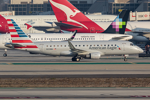 Compass Airlines Embraer ERJ-175 N213NN at Los Angeles International Airport (KLAX/LAX)