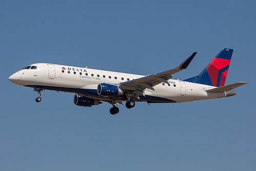 SkyWest Airlines Embraer ERJ-175 N243SY at Los Angeles International Airport (KLAX/LAX) SkyWest Airlines Embraer ERJ-175 N243SY at Los Angeles International Airport (KLAX/LAX)
