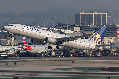 United Airlines Boeing 737-900ER N28478 at Los Angeles International Airport (KLAX/LAX) United Airlines Boeing 737-900ER N28478 at Los Angeles International Airport (KLAX/LAX)