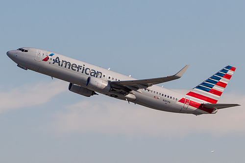 American Airlines Boeing 737-800 N301PA at Los Angeles International Airport (KLAX/LAX)