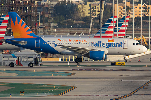 Allegiant Air Airbus A319-100 N307NV at Los Angeles International Airport (KLAX/LAX) Allegiant Air Airbus A319-100 N307NV at Los Angeles International Airport (KLAX/LAX)