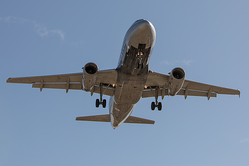 Spirit Airlines Airbus A319-100 N530NK at Los Angeles International Airport (KLAX/LAX)