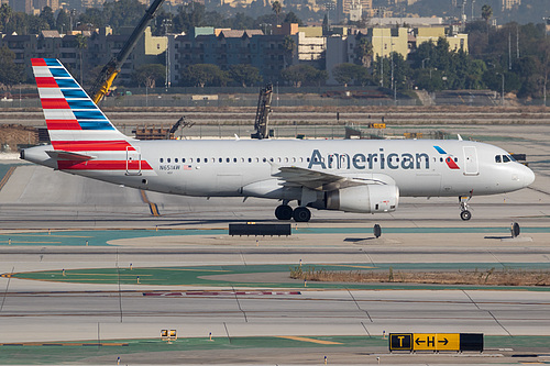 American Airlines Airbus A320-200 N651AW at Los Angeles International Airport (KLAX/LAX)