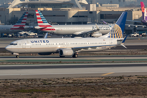 United Airlines Boeing 737-900ER N66828 at Los Angeles International Airport (KLAX/LAX)