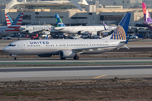 United Airlines Boeing 737-900ER N66837 at Los Angeles International Airport (KLAX/LAX)