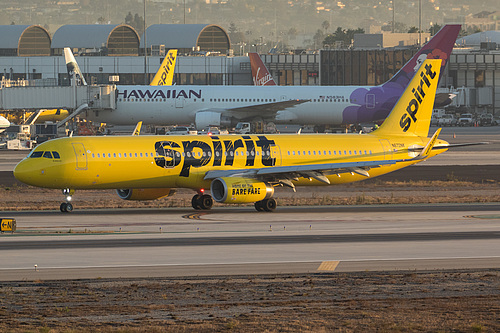 Spirit Airlines Airbus A321-200 N672NK at Los Angeles International Airport (KLAX/LAX)