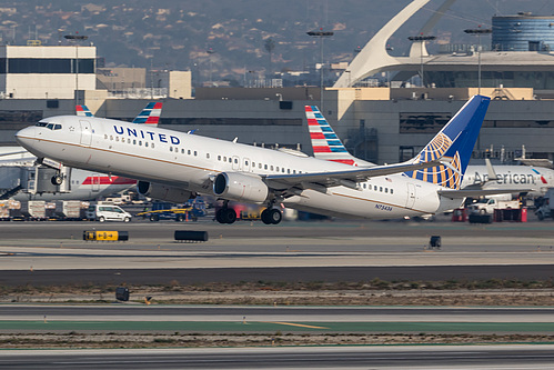 United Airlines Boeing 737-900ER N75436 at Los Angeles International Airport (KLAX/LAX)