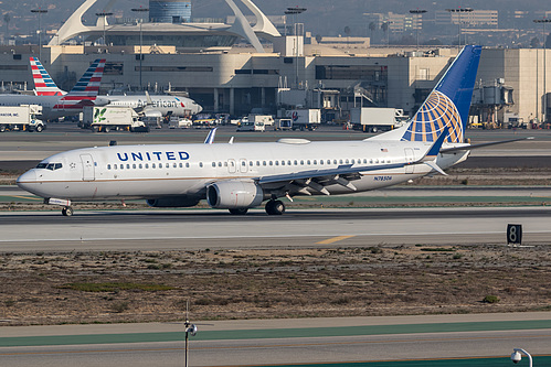United Airlines Boeing 737-800 N78506 at Los Angeles International Airport (KLAX/LAX) United Airlines Boeing 737-800 N78506 at Los Angeles International Airport (KLAX/LAX)
