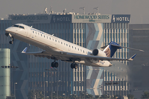 SkyWest Airlines Canadair CRJ-700 N791SK at Los Angeles International Airport (KLAX/LAX)