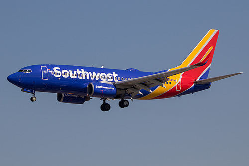 Southwest Airlines Boeing 737-700 N794SW at Los Angeles International Airport (KLAX/LAX)
