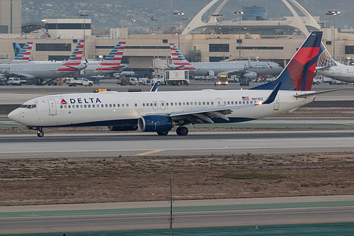 Delta Air Lines Boeing 737-900ER N811DZ at Los Angeles International Airport (KLAX/LAX) Delta Air Lines Boeing 737-900ER N811DZ at Los Angeles International Airport (KLAX/LAX)