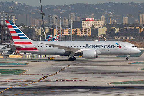 American Airlines Boeing 787-8 N817AN at Los Angeles International Airport (KLAX/LAX) American Airlines Boeing 787-8 N817AN at Los Angeles International Airport (KLAX/LAX)