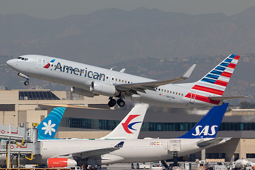 American Airlines Boeing 737-800 N857NN at Los Angeles International Airport (KLAX/LAX)