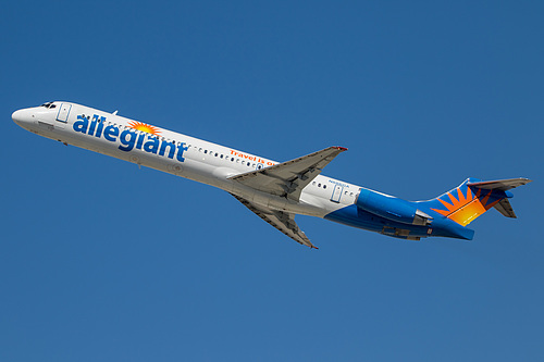 Allegiant Air McDonnell Douglas MD-83 N886GA at Los Angeles International Airport (KLAX/LAX)