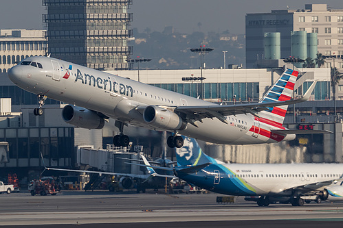 American Airlines Airbus A321-200 N905AU at Los Angeles International Airport (KLAX/LAX)