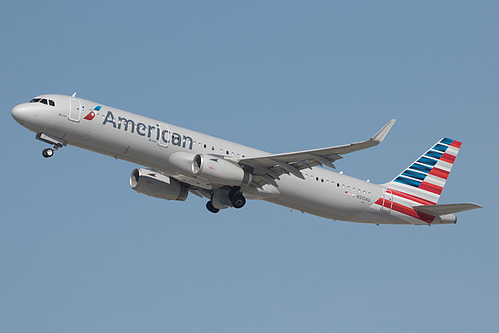American Airlines Airbus A321-200 N910AU at Los Angeles International Airport (KLAX/LAX)