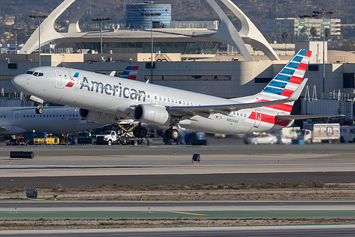 American Airlines Boeing 737-800 N924AN at Los Angeles International Airport (KLAX/LAX)
