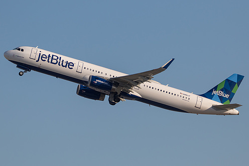 JetBlue Airways Airbus A321-200 N961JT at Los Angeles International Airport (KLAX/LAX)