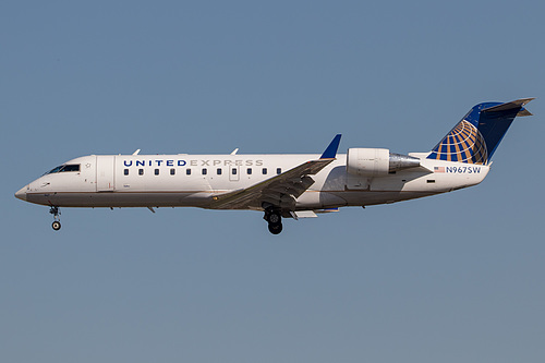 SkyWest Airlines Canadair CRJ-200 N967SW at Los Angeles International Airport (KLAX/LAX)