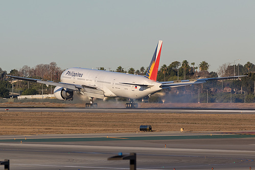 Philippine Airlines Boeing 777-300ER RP-C7773 at Los Angeles International Airport (KLAX/LAX) Philippine Airlines Boeing 777-300ER RP-C7773 at Los Angeles International Airport (KLAX/LAX)