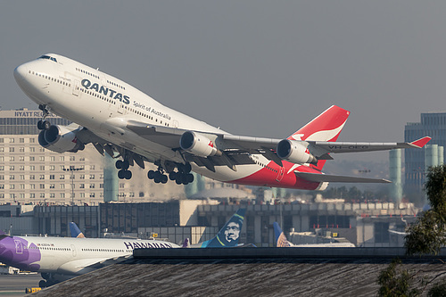 Qantas Boeing 747-400ER VH-OEG at Los Angeles International Airport (KLAX/LAX)