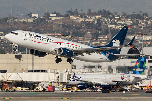 Aeroméxico Boeing 737-800 XA-AMS at Los Angeles International Airport (KLAX/LAX) Aeroméxico Boeing 737-800 XA-AMS at Los Angeles International Airport (KLAX/LAX)