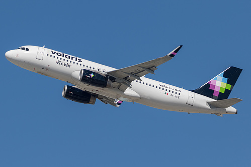 Volaris Airbus A320-200 XA-VLE at Los Angeles International Airport (KLAX/LAX)