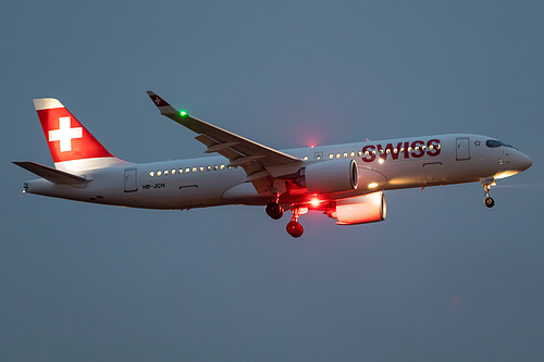 Swiss International Air Lines Bombardier CS300 HB-JCH at London Heathrow Airport (EGLL/LHR) Swiss International Air Lines Bombardier CS300 HB-JCH at London Heathrow Airport (EGLL/LHR)