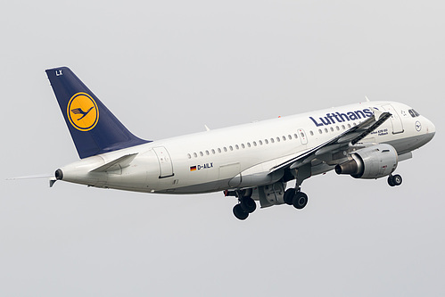 Lufthansa Airbus A319-100 D-AILX at Munich International Airport (EDDM/MUC)