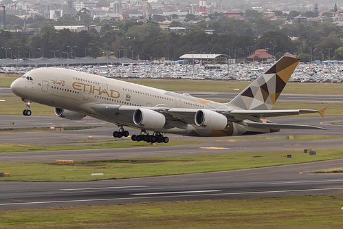 Etihad Airways Airbus A380-800 A6-APC at Sydney Kingsford Smith International Airport (YSSY/SYD)