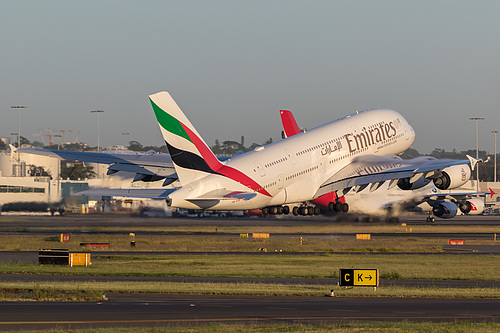 Emirates Airbus A380-800 A6-EUK at Sydney Kingsford Smith International Airport (YSSY/SYD)