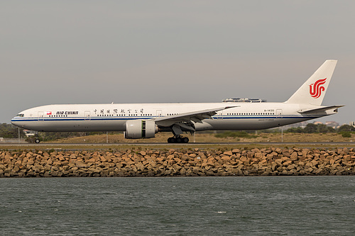 Air China Boeing 777-300ER B-1430 at Sydney Kingsford Smith International Airport (YSSY/SYD)