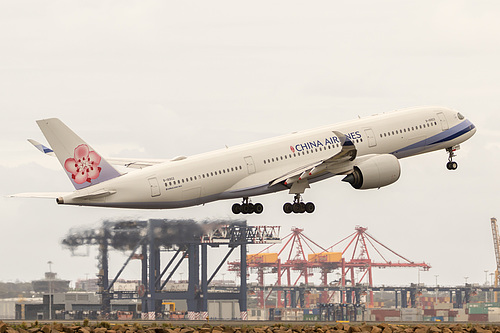 China Airlines Airbus A350-900 B-18902 at Sydney Kingsford Smith International Airport (YSSY/SYD)