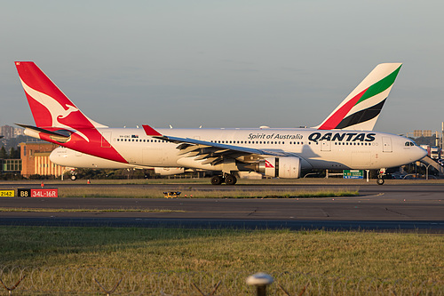 Qantas Airbus A330-200 VH-EBC at Sydney Kingsford Smith International Airport (YSSY/SYD)