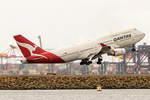 Qantas Boeing 747-400ER VH-OEG at Sydney Kingsford Smith International Airport (YSSY/SYD)