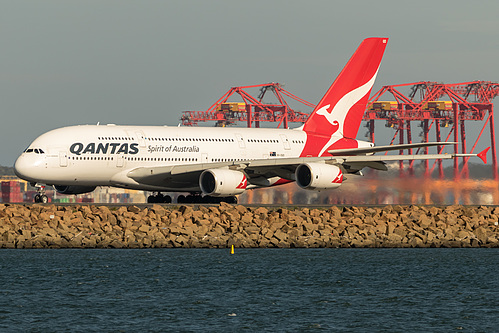 Qantas Airbus A380-800 VH-OQD at Sydney Kingsford Smith International Airport (YSSY/SYD)