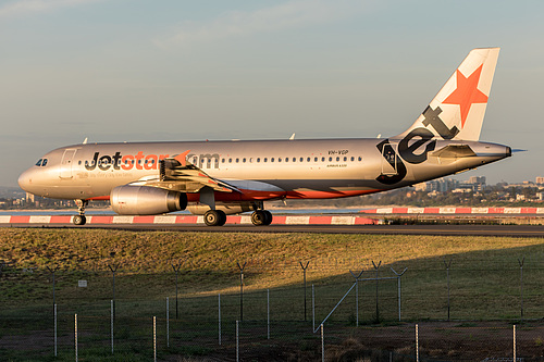 Jetstar Airways Airbus A320-200 VH-VGP at Sydney Kingsford Smith International Airport (YSSY/SYD) Jetstar Airways Airbus A320-200 VH-VGP at Sydney Kingsford Smith International Airport (YSSY/SYD)