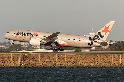 Jetstar Airways Boeing 787-8 VH-VKD at Sydney Kingsford Smith International Airport (YSSY/SYD)