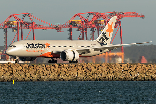 Jetstar Airways Boeing 787-8 VH-VKI at Sydney Kingsford Smith International Airport (YSSY/SYD) Jetstar Airways Boeing 787-8 VH-VKI at Sydney Kingsford Smith International Airport (YSSY/SYD)