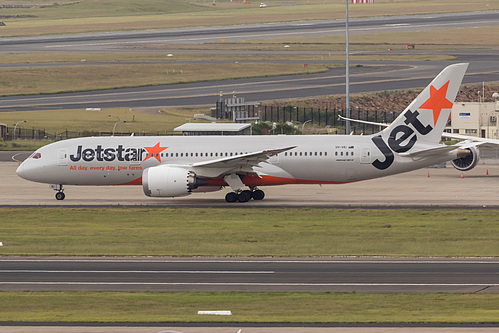 Jetstar Airways Boeing 787-8 VH-VKI at Sydney Kingsford Smith International Airport (YSSY/SYD) Jetstar Airways Boeing 787-8 VH-VKI at Sydney Kingsford Smith International Airport (YSSY/SYD)