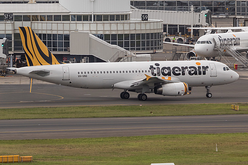 Tigerair Australia Airbus A320-200 VH-VNQ at Sydney Kingsford Smith International Airport (YSSY/SYD) Tigerair Australia Airbus A320-200 VH-VNQ at Sydney Kingsford Smith International Airport (YSSY/SYD)