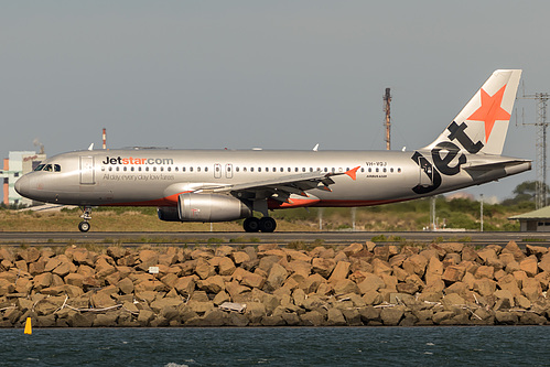 Jetstar Airways Airbus A320-200 VH-VQJ at Sydney Kingsford Smith International Airport (YSSY/SYD) Jetstar Airways Airbus A320-200 VH-VQJ at Sydney Kingsford Smith International Airport (YSSY/SYD)