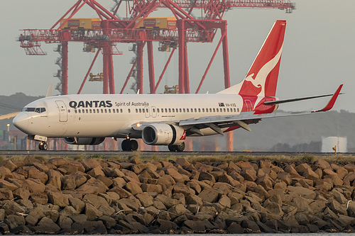 Qantas Boeing 737-800 VH-VXD at Sydney Kingsford Smith International Airport (YSSY/SYD)
