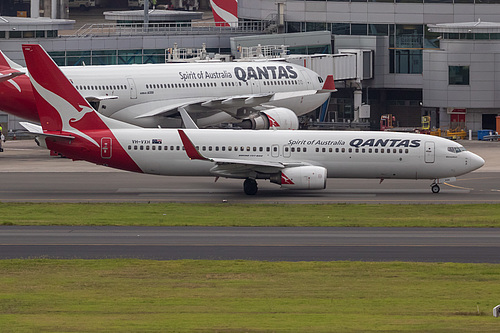 Qantas Boeing 737-800 VH-VXH at Sydney Kingsford Smith International Airport (YSSY/SYD)