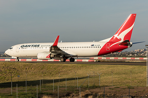 Qantas Boeing 737-800 VH-VXR at Sydney Kingsford Smith International Airport (YSSY/SYD)