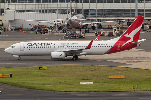 Qantas Boeing 737-800 VH-VZW at Sydney Kingsford Smith International Airport (YSSY/SYD)